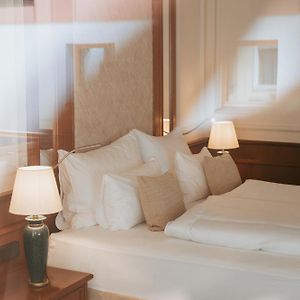 Comfort Studio